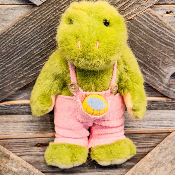 2001 Vintage Hugfun Plush Green Frog with Easter Egg in Pink Overalls, Rare, 9” - Picture 4 of 6